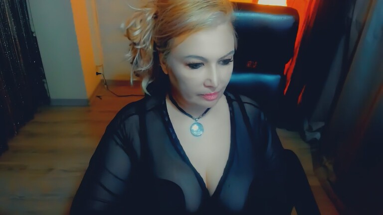 MissGina's Streamate show and profile