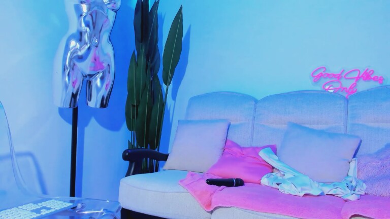 J3ssica's Streamate show and profile