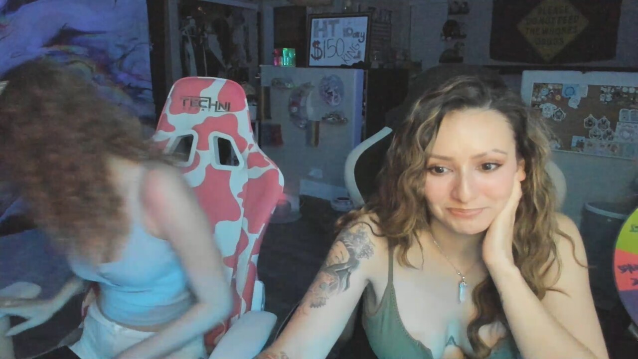 Alyx_Singer