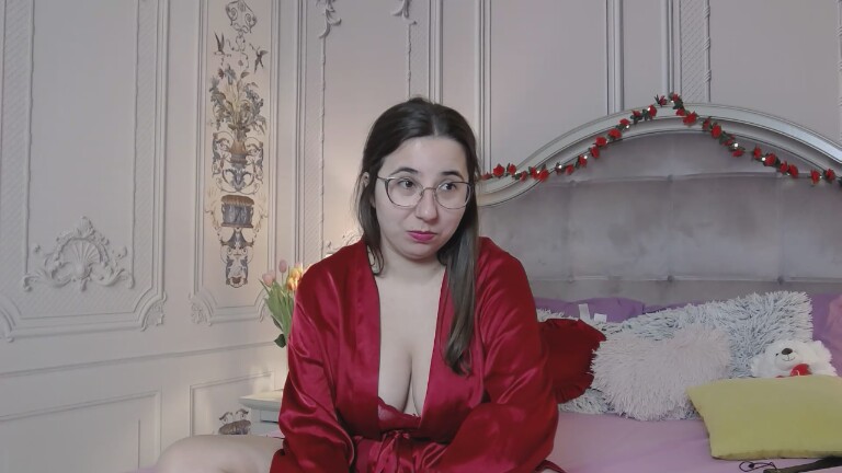 HAZELs's Streamate show and profile