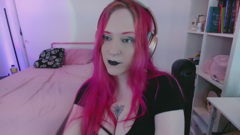 XVioletOctoberX's Streamate show and profile